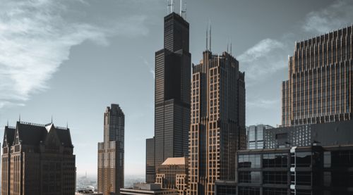 金融街 賣資產以降負債 添利潤 金融街如何應對營收毛利率雙降